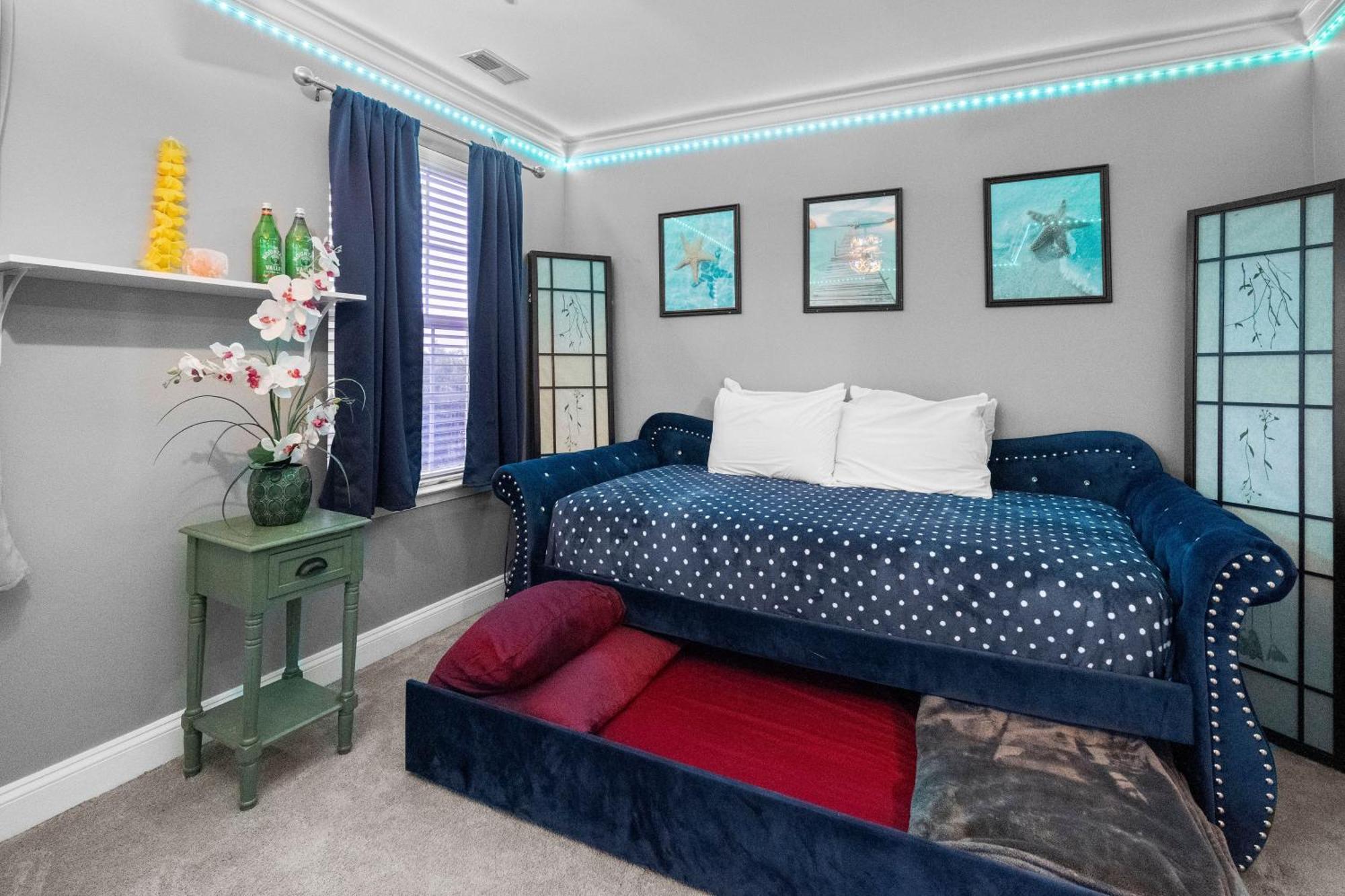 New Tropical Island Oasis Apartment